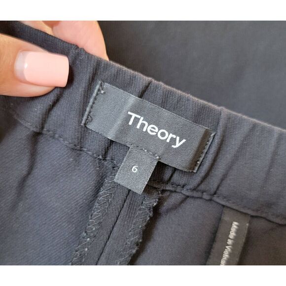 Theory Slim Pants in Stretch Cotton 6 - Picture 9 of 10